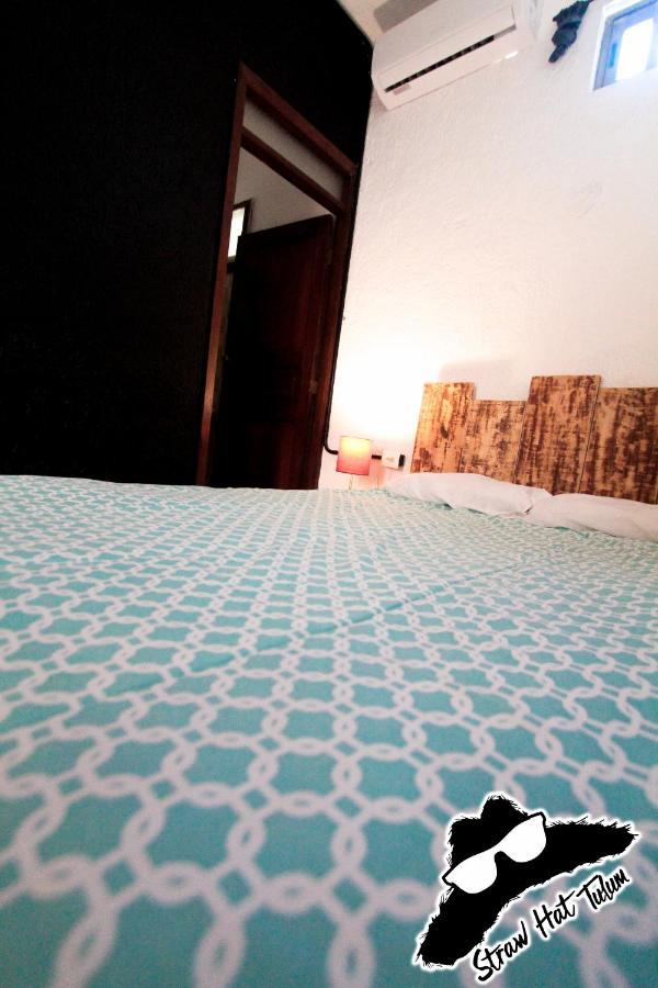 Straw Hat Hostel & Rooftop Bar ตูลุม ภายนอก รูปภาพ